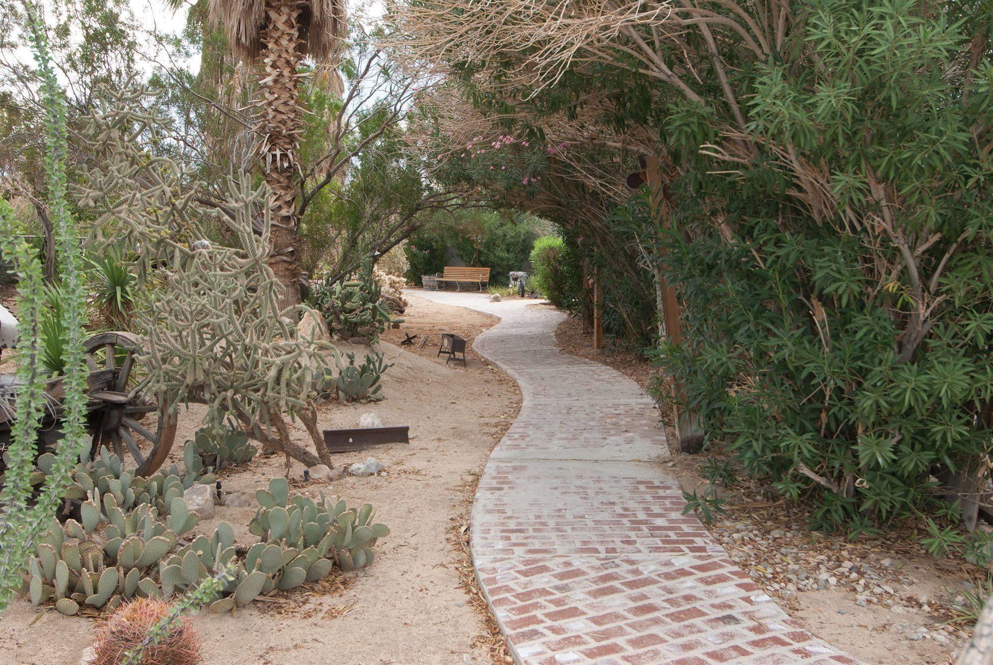 Sunnyvale Garden Suites - Joshua Tree National Park Twentynine Palms Ngoại thất bức ảnh